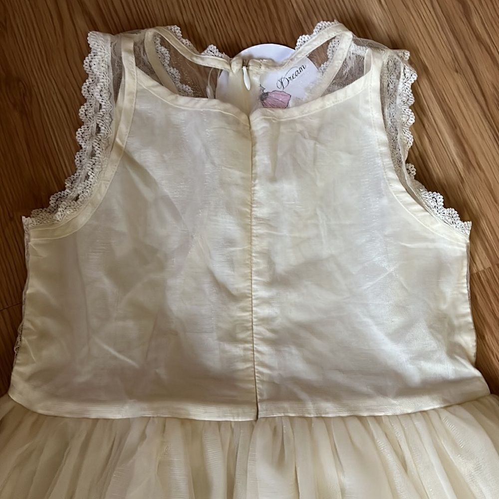 Beautiful Girls NWT Size 8 Dress - Picture 5 of 5